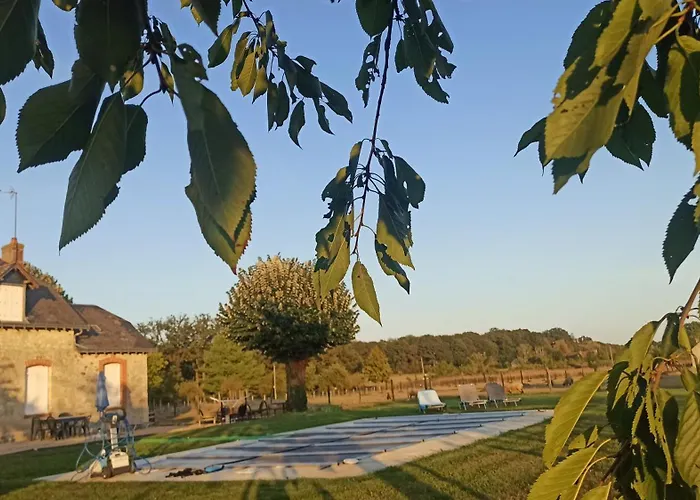 Gite A La Campagne -Maison Individuelle -Piscine
